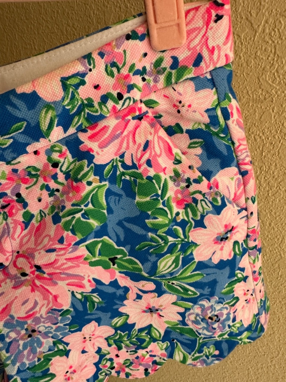 Lilly Pulitzer Pink & Blue Floral Scallop-Hem Shorts - Picture 4 of 9